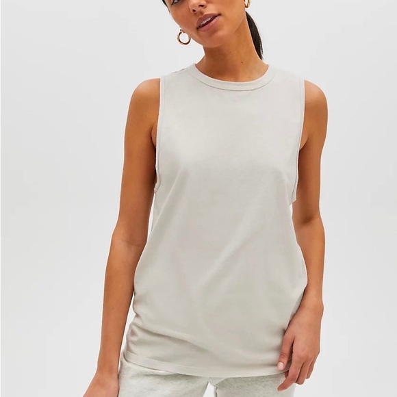 Aritzia TNA Tour Muscle Tank Top Grey - Picture 3 of 3